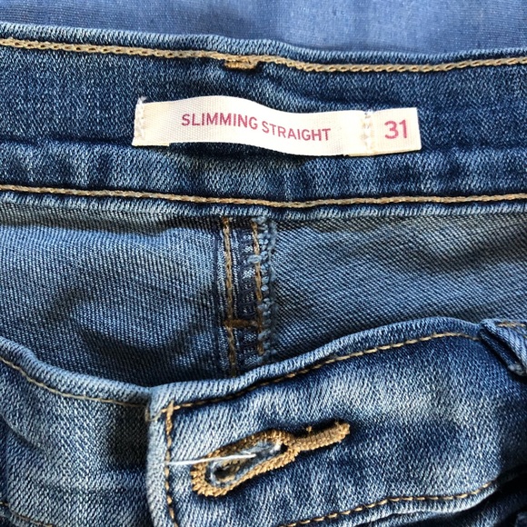 Levi’s! - Picture 2 of 3